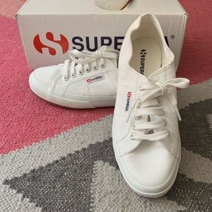 Superga Cotu Sneakers | White | size: euro 39 w 8